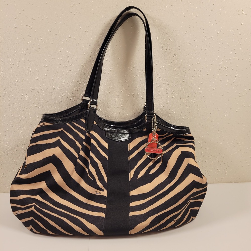 Y2K Coach Taylor Tote Bag Womens Large Tan Black Good Zebra Print Canvas F24022